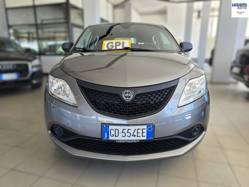YPSILON ELEFANTINO BLU